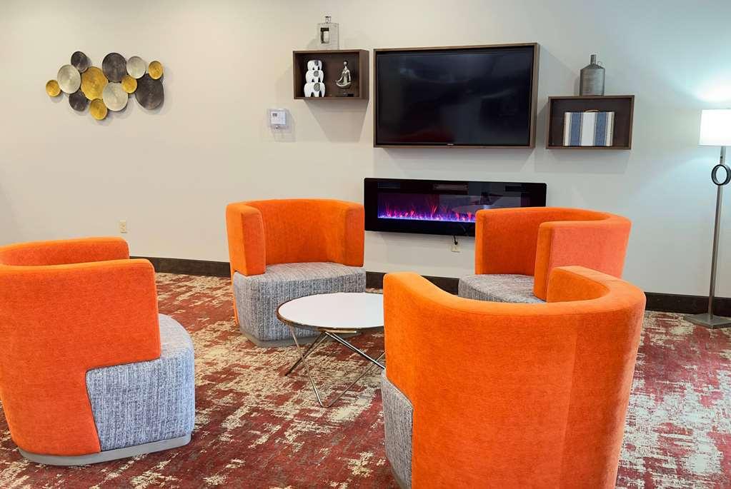 La Quinta Inn & Suites By Wyndham Jackson-Cape Girardeau Dalaman gambar